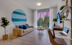 Amazing Pool - Balcony - Up To 6 - Near Beach